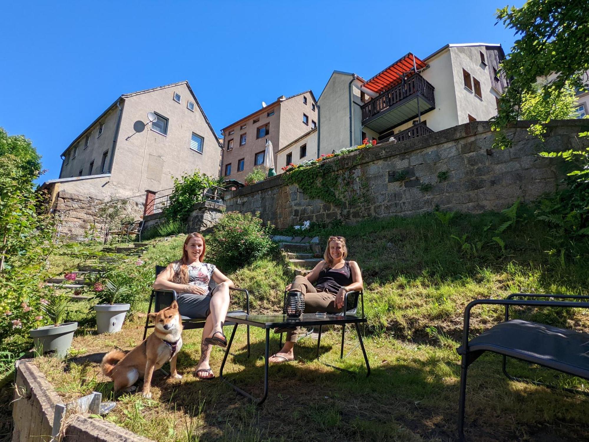 F2 - Urlaubsmagie Sauna, Whirlpool, Pool & Garten Sebnitz Extérieur photo
