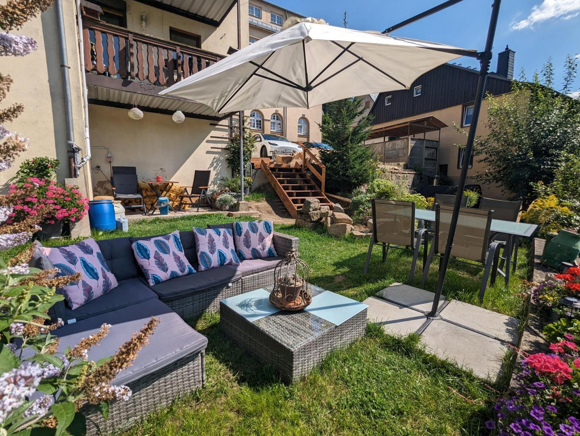 F2 - Urlaubsmagie Sauna, Whirlpool, Pool & Garten Sebnitz Extérieur photo